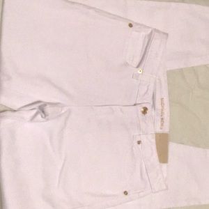 MK White skinny jeans. BN wo all tags